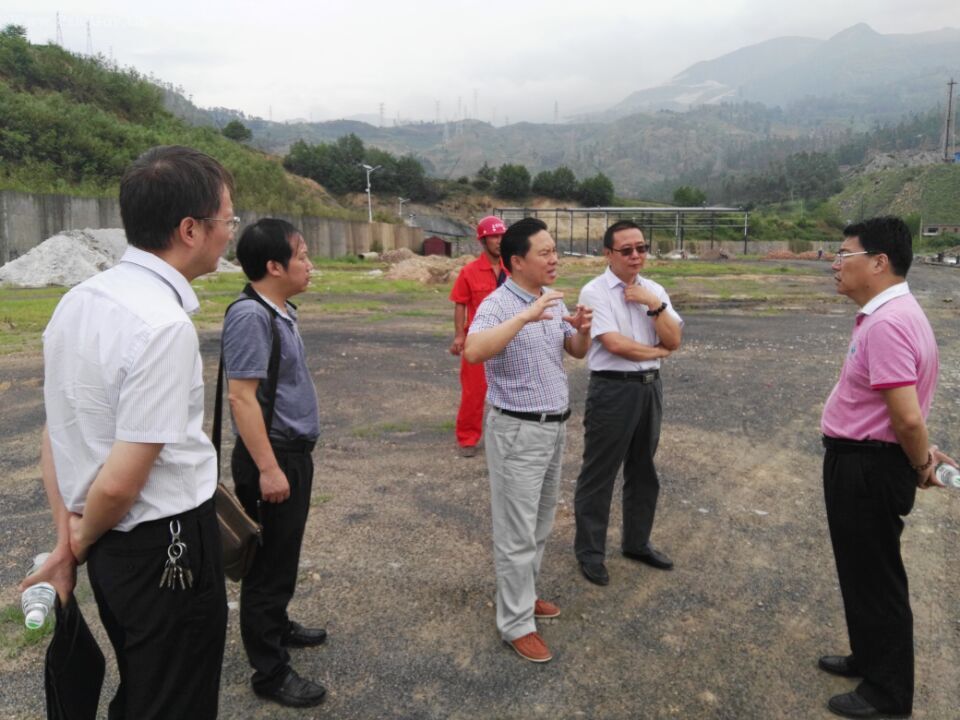 攀枝花学院:校长黄双华带队到攀枝花市西区工业园区考察调研